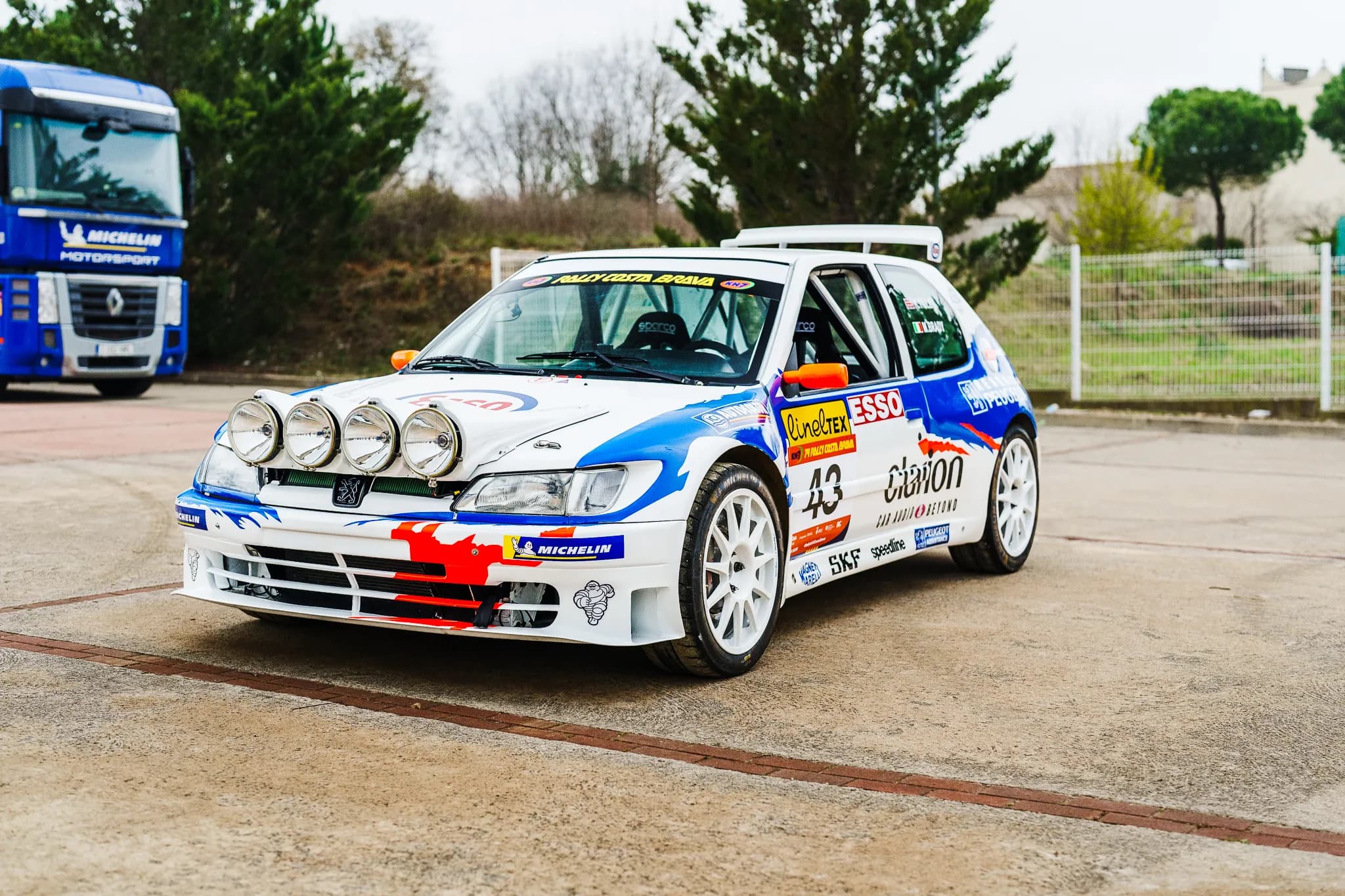 Vauhdin hurmaa vuoristossa: ensiesiintymiseni Rally Costa Bravassa gallery image 1