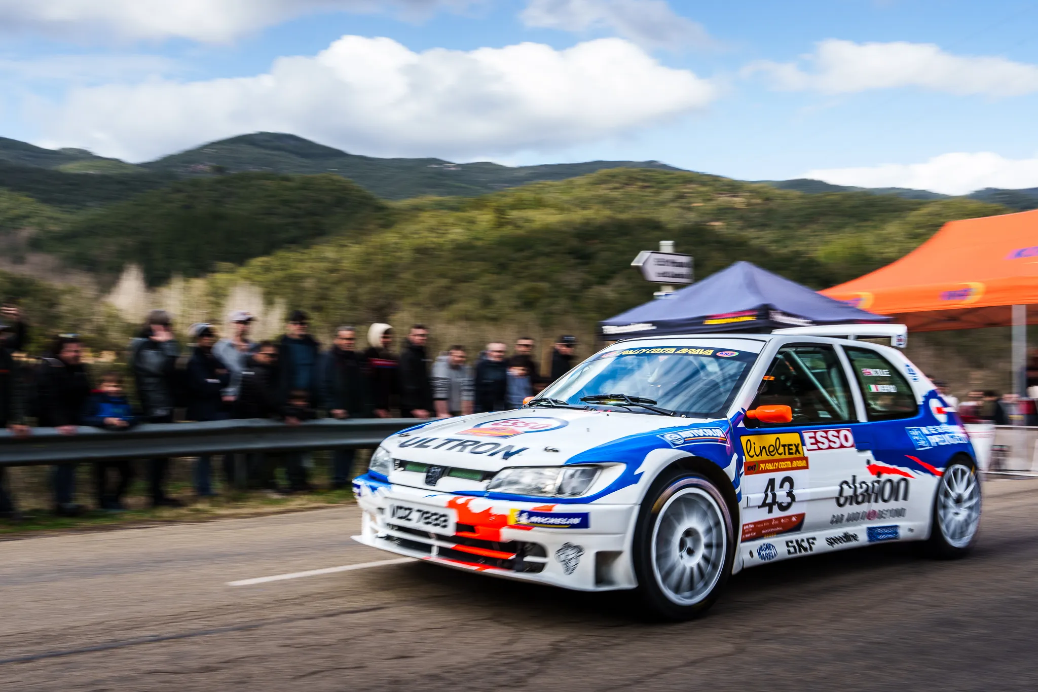 W pogoni za prędkością w górach: Mój debiut na Rally Costa Brava gallery image 75