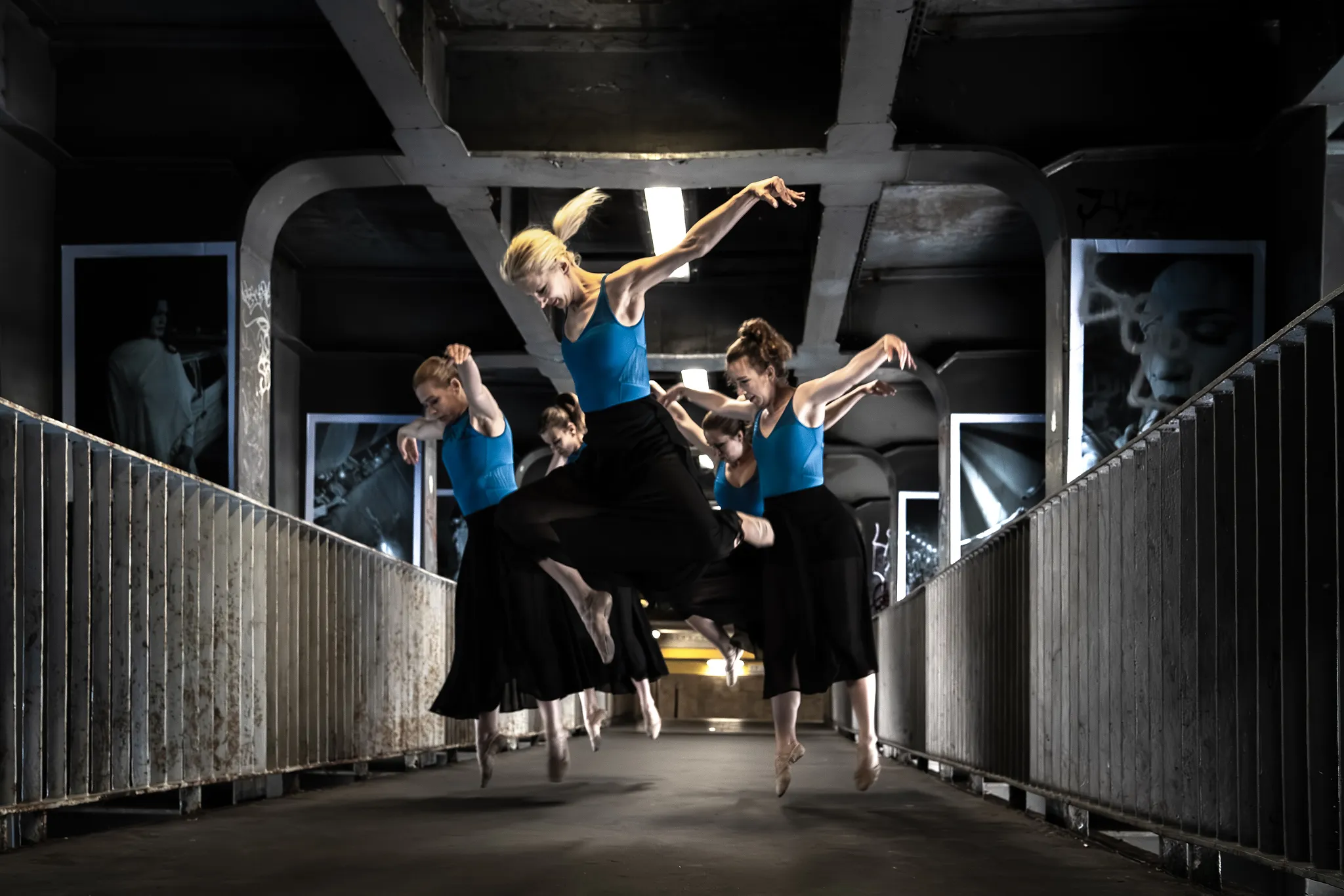 W blasku nocy — Motorsport Photography by Mika Pietrus